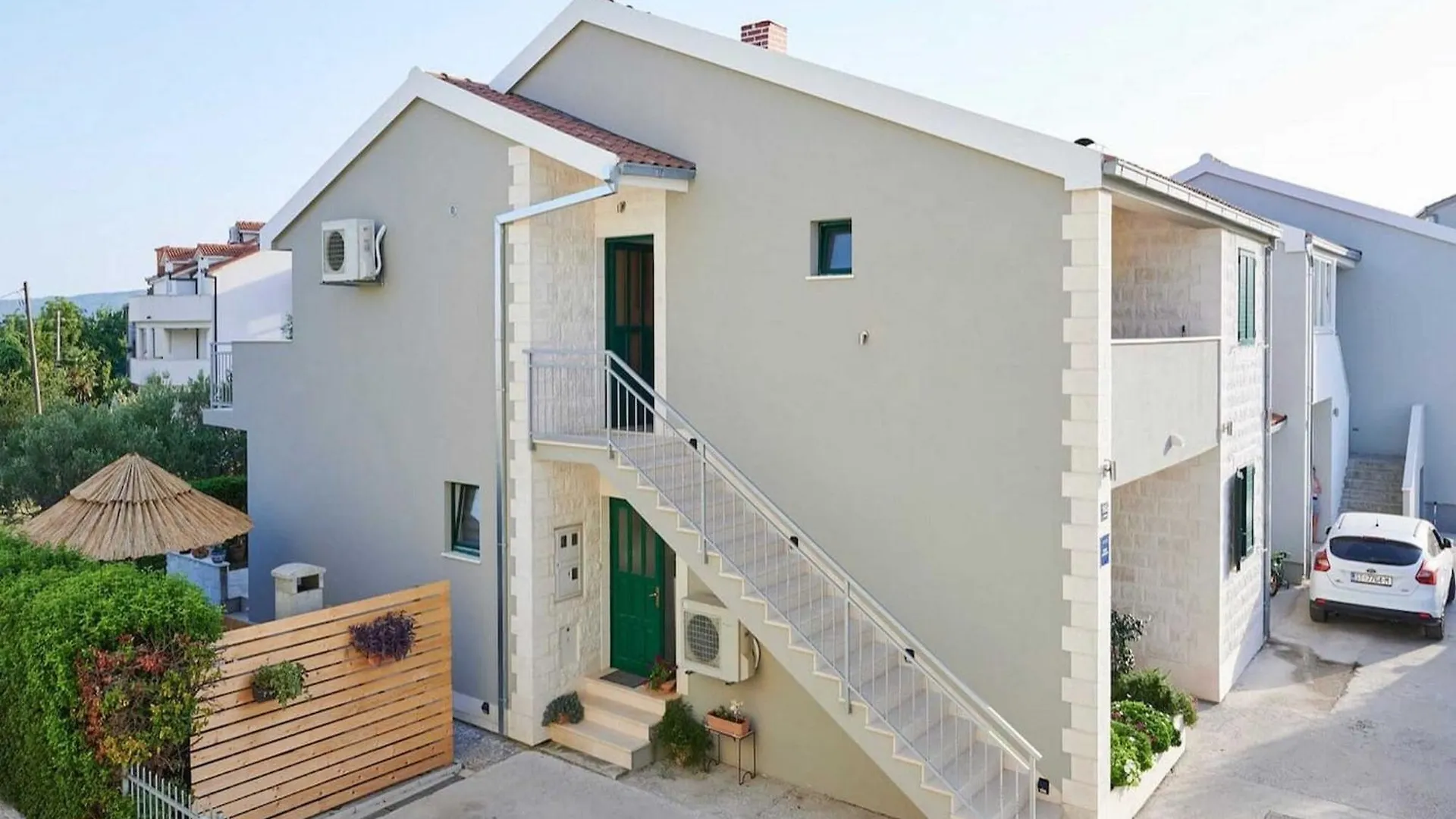 Apartments Vujina - Premium Studio Apartment With Terrace 1 Petra Kaštela Chorwacja